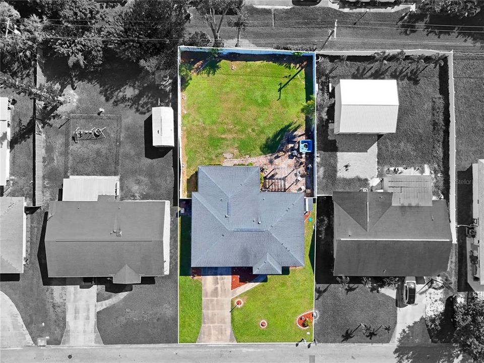 Active With Contract: $320,000 (3 beds, 2 baths, 1586 Square Feet)