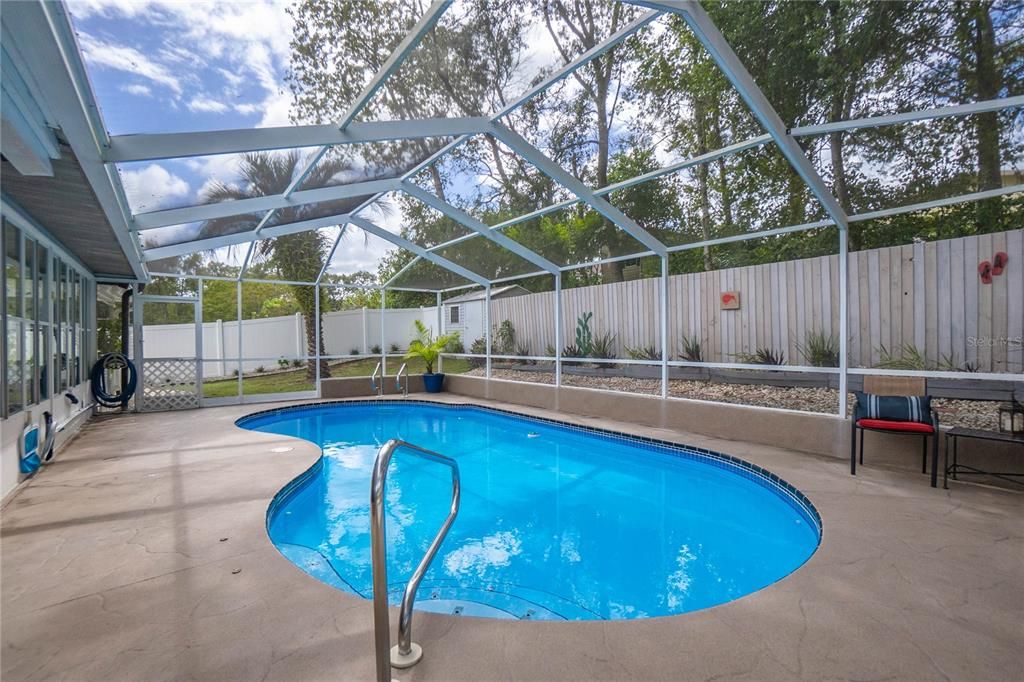 For Sale: $255,000 (2 beds, 2 baths, 1134 Square Feet)