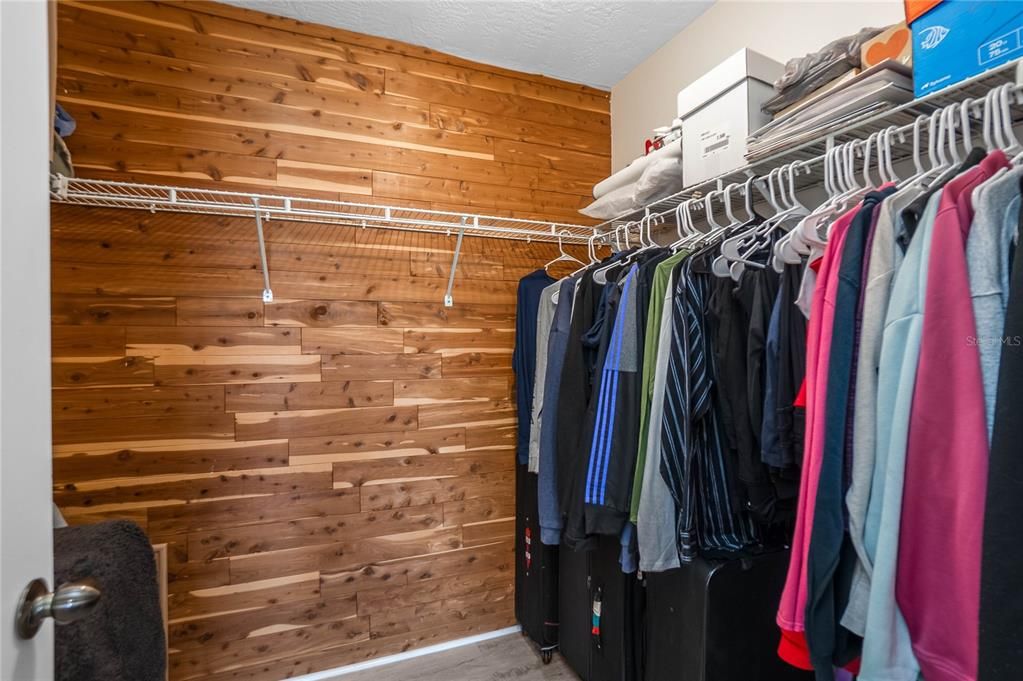 For Sale: $255,000 (2 beds, 2 baths, 1134 Square Feet)