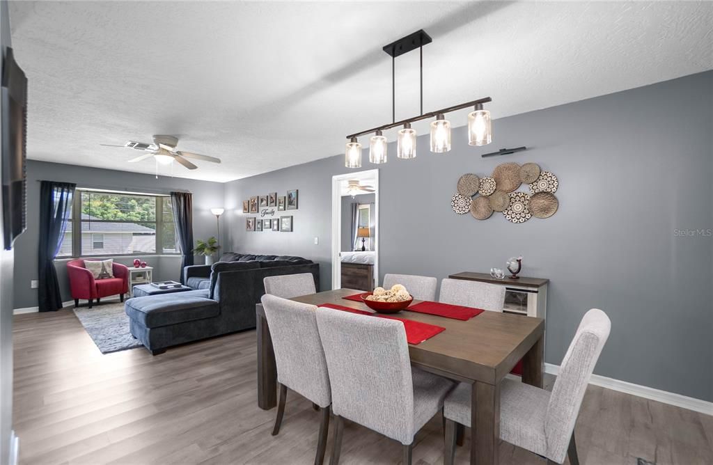 For Sale: $255,000 (2 beds, 2 baths, 1134 Square Feet)