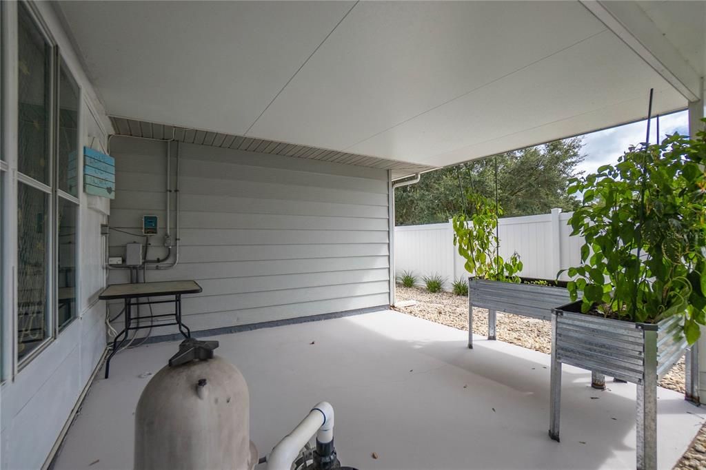 For Sale: $255,000 (2 beds, 2 baths, 1134 Square Feet)