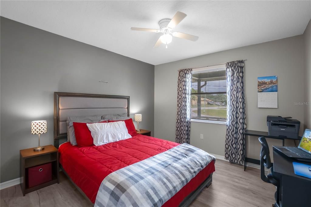 For Sale: $255,000 (2 beds, 2 baths, 1134 Square Feet)