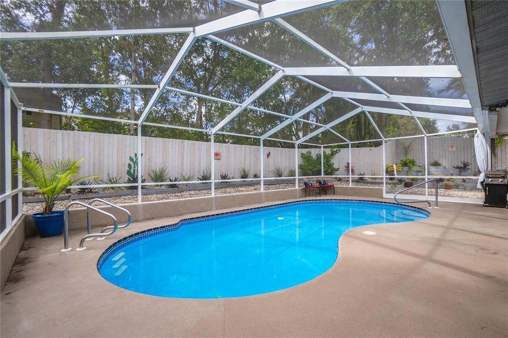 For Sale: $255,000 (2 beds, 2 baths, 1134 Square Feet)