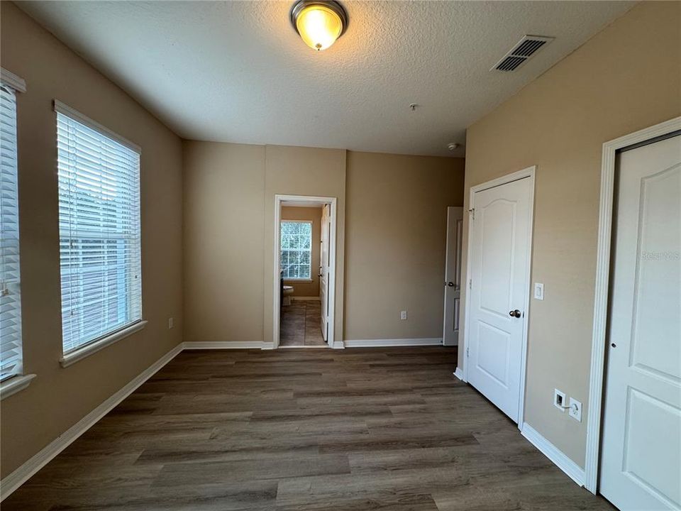 В аренду: $2,395 (3 спален, 2 ванн, 1614 Квадратных фут)