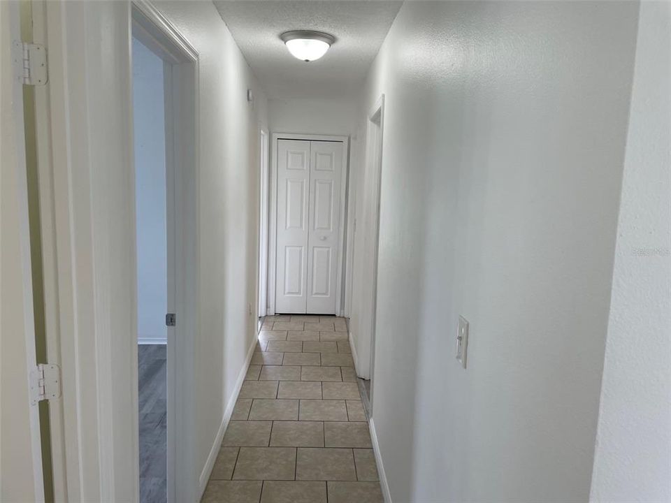 Activo con contrato: $224,990 (4 camas, 2 baños, 1247 Pies cuadrados)