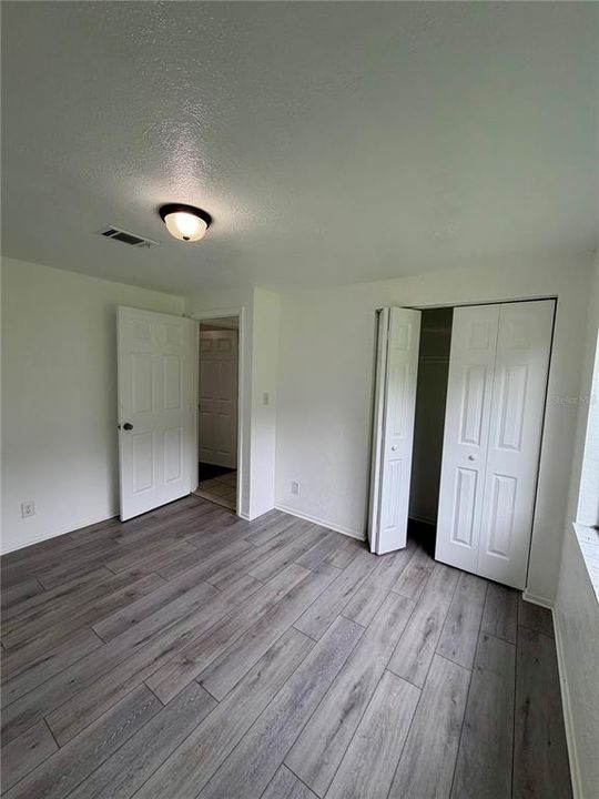 For Rent: $1,550 (3 beds, 2 baths, 1056 Square Feet)