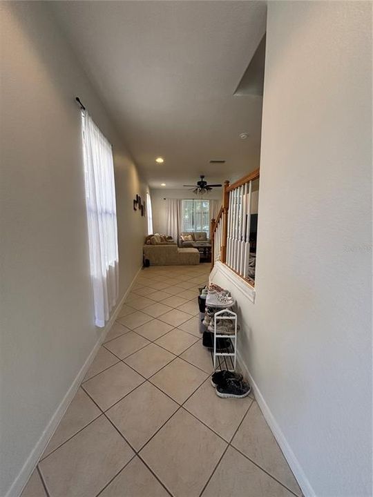 For Rent: $2,550 (3 beds, 2 baths, 2282 Square Feet)