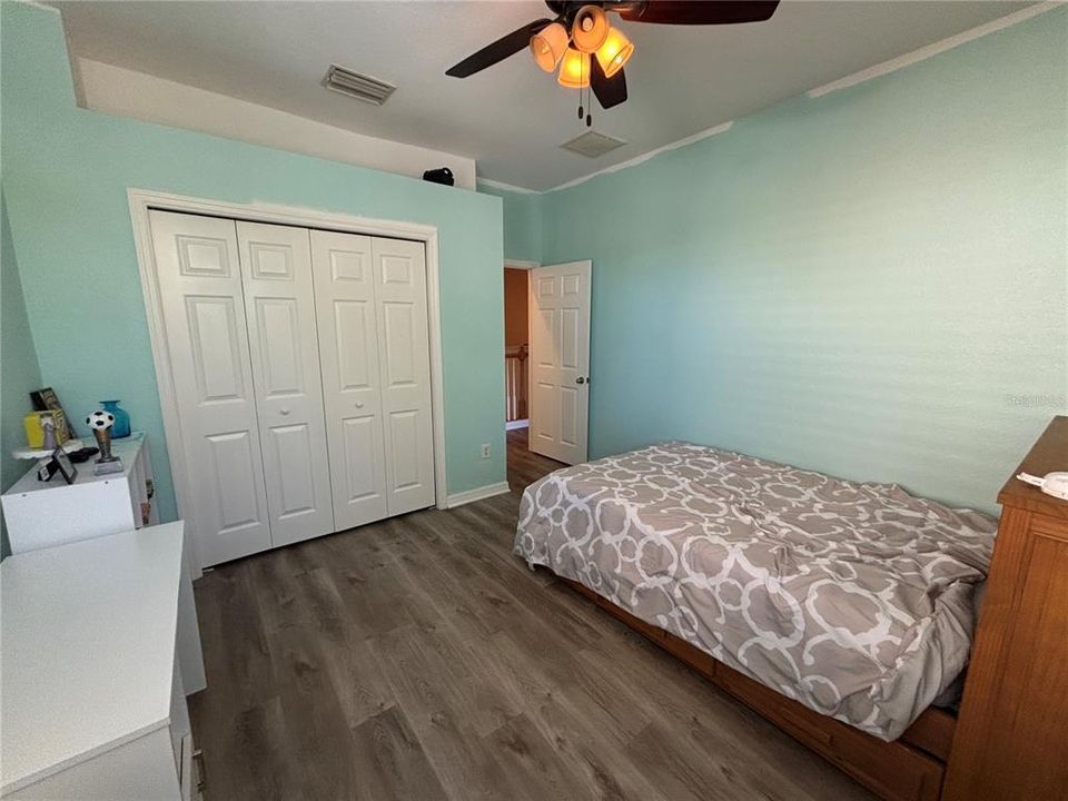 For Rent: $2,550 (3 beds, 2 baths, 2282 Square Feet)