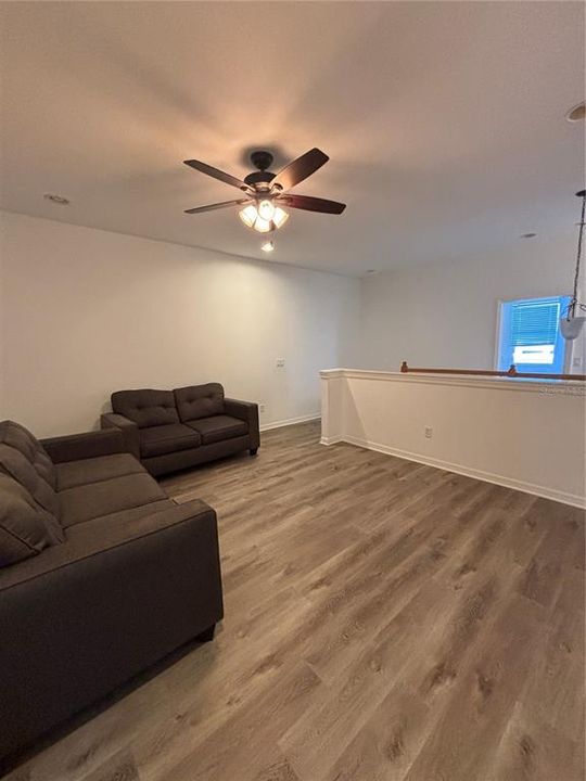 For Rent: $2,550 (3 beds, 2 baths, 2282 Square Feet)