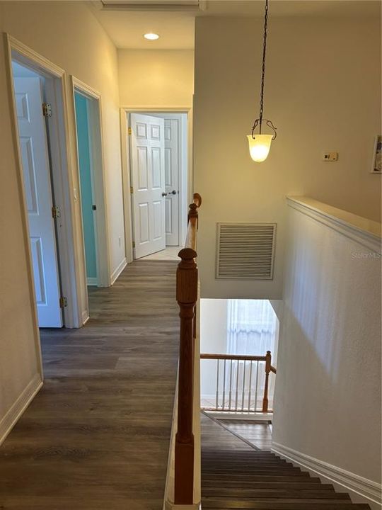 For Rent: $2,550 (3 beds, 2 baths, 2282 Square Feet)