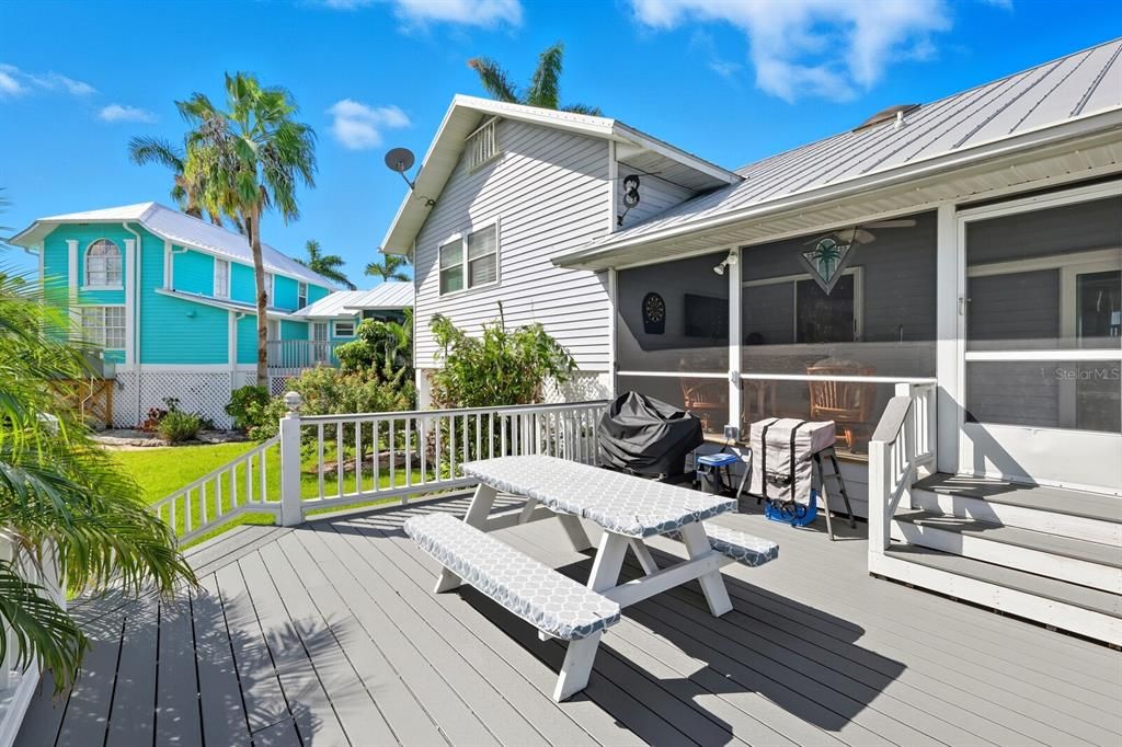 For Sale: $749,900 (3 beds, 3 baths, 1773 Square Feet)