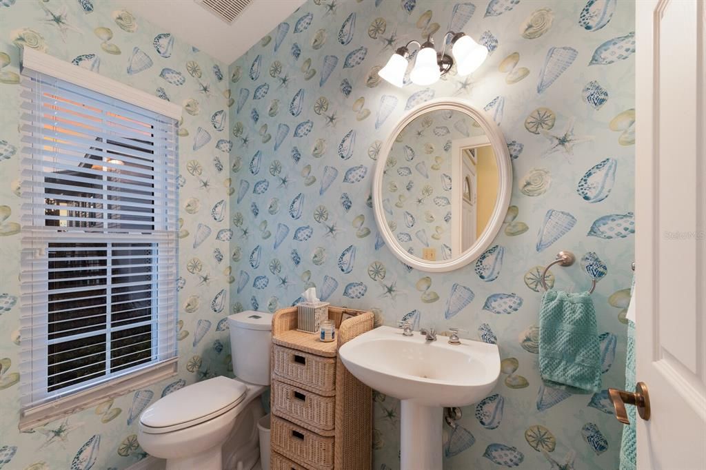 For Sale: $749,900 (3 beds, 3 baths, 1773 Square Feet)