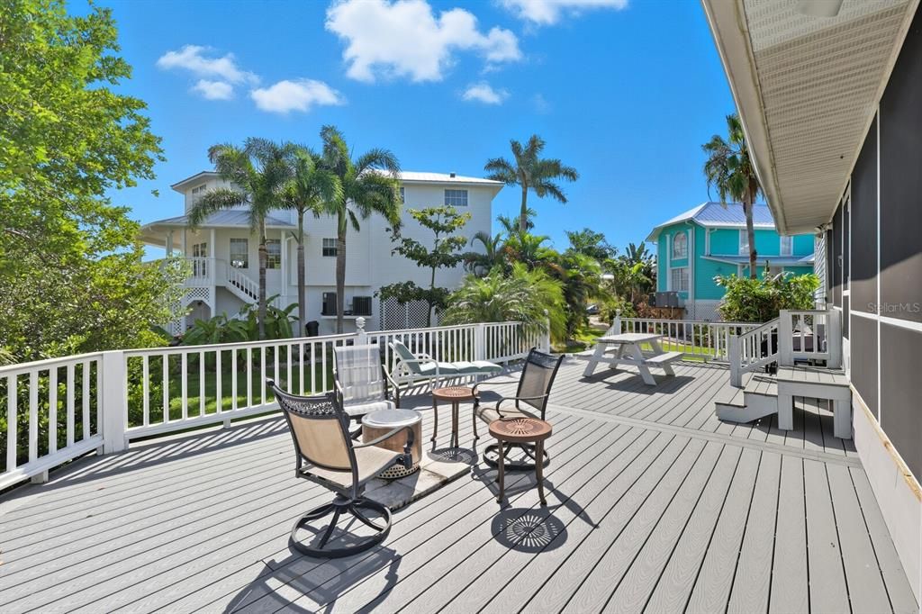 For Sale: $749,900 (3 beds, 3 baths, 1773 Square Feet)