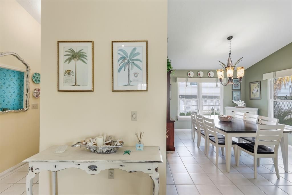 For Sale: $749,900 (3 beds, 3 baths, 1773 Square Feet)