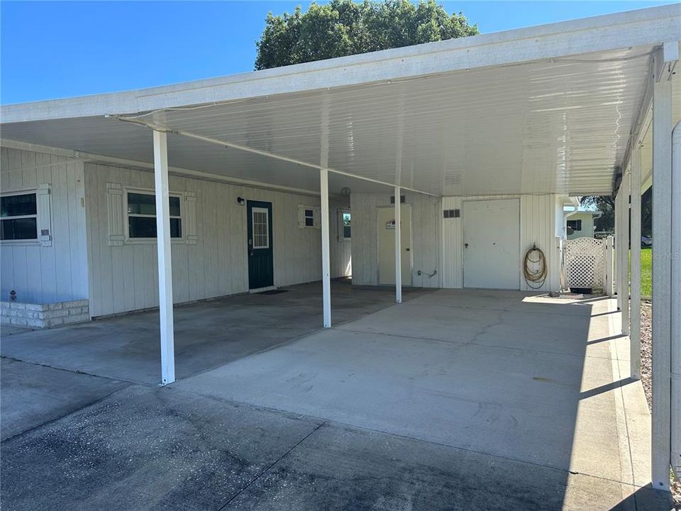 待售: $129,900 (2 贝兹, 1 浴室, 864 平方英尺)