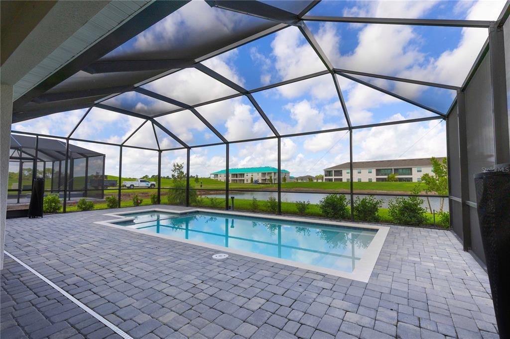 待售: $394,990 (4 贝兹, 3 浴室, 2032 平方英尺)