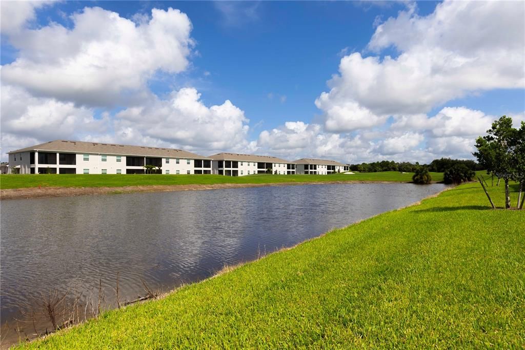 待售: $394,990 (4 贝兹, 3 浴室, 2032 平方英尺)