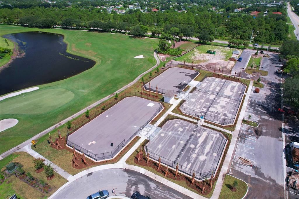 待售: $394,990 (4 贝兹, 3 浴室, 2032 平方英尺)