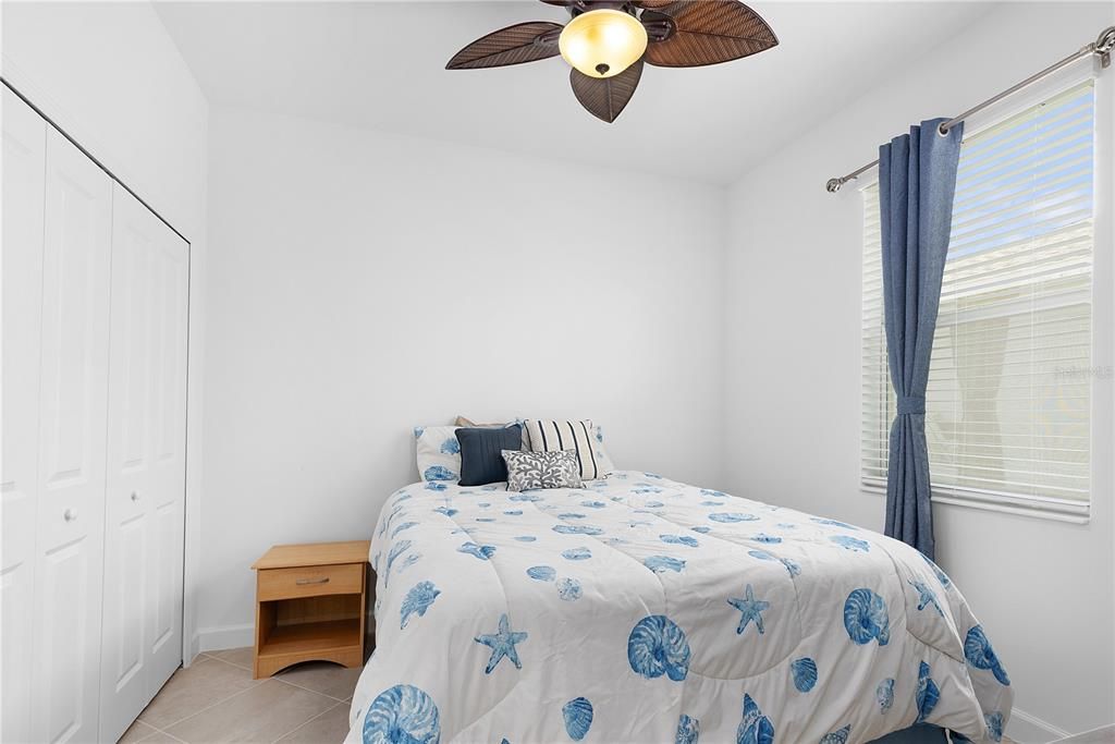 待售: $394,990 (4 贝兹, 3 浴室, 2032 平方英尺)