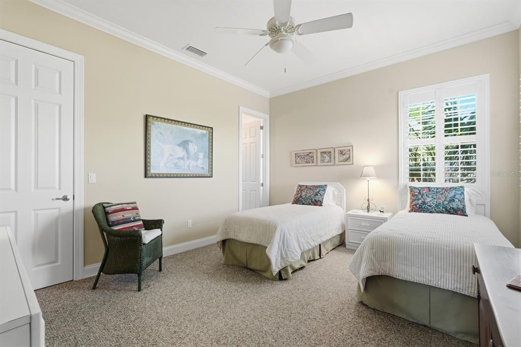 En Venta: $1,435,000 (4 camas, 4 baños, 4075 Pies cuadrados)