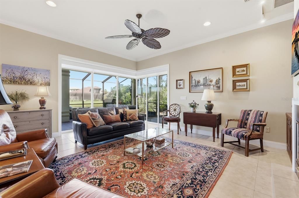 En Venta: $1,435,000 (4 camas, 4 baños, 4075 Pies cuadrados)