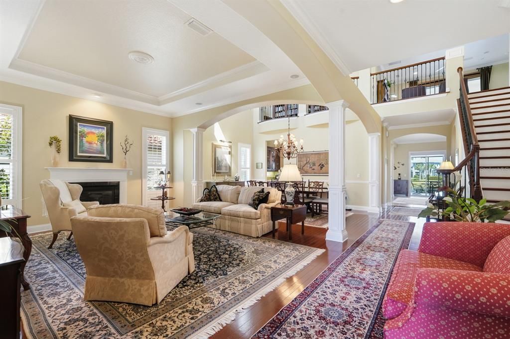 En Venta: $1,435,000 (4 camas, 4 baños, 4075 Pies cuadrados)