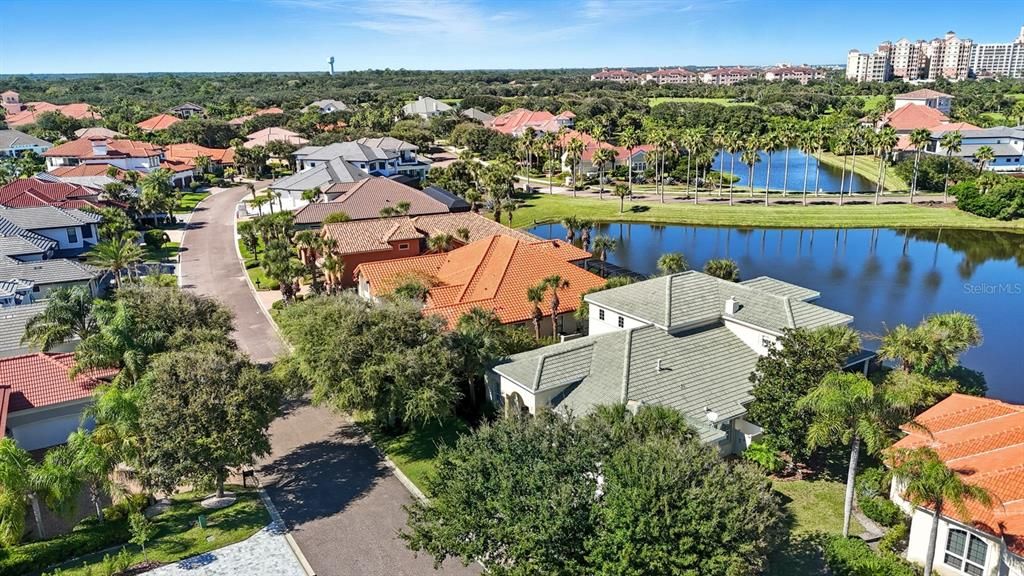 En Venta: $1,435,000 (4 camas, 4 baños, 4075 Pies cuadrados)