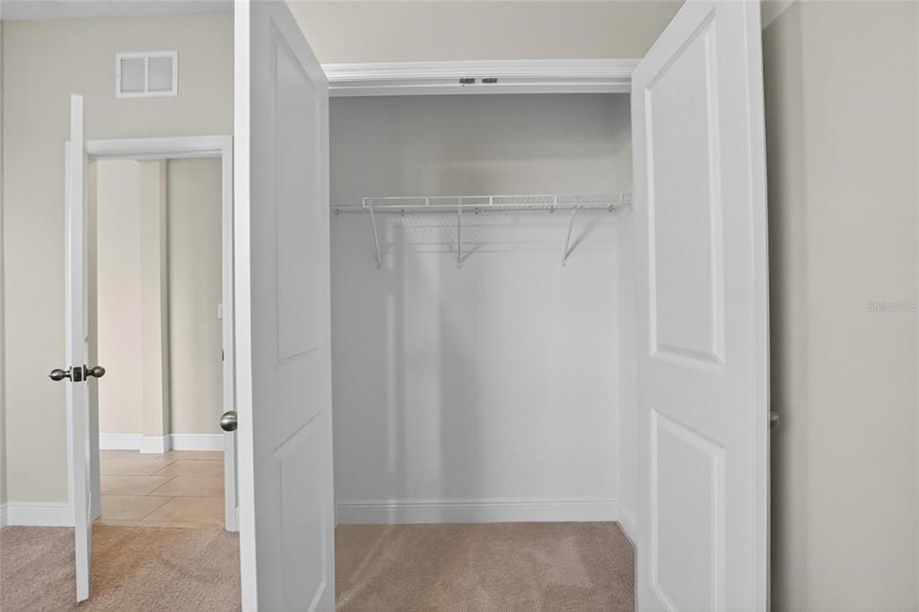 出租: $3,250 (5 贝兹, 3 浴室, 2934 平方英尺)