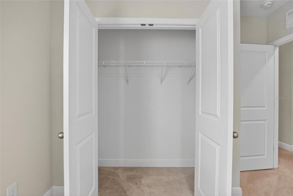 出租: $3,250 (5 贝兹, 3 浴室, 2934 平方英尺)