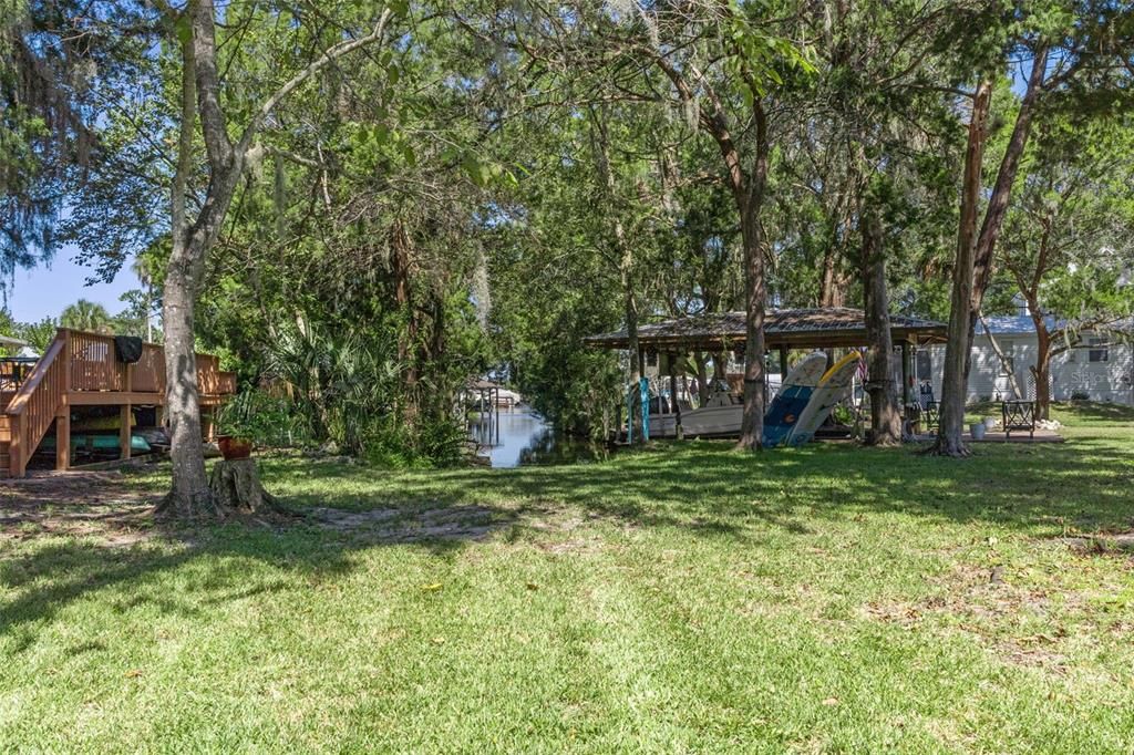 待售: $399,999 (2 贝兹, 1 浴室, 960 平方英尺)