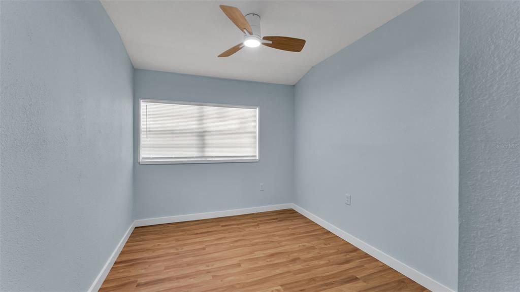 Active With Contract: $319,500 (3 beds, 2 baths, 1432 Square Feet)