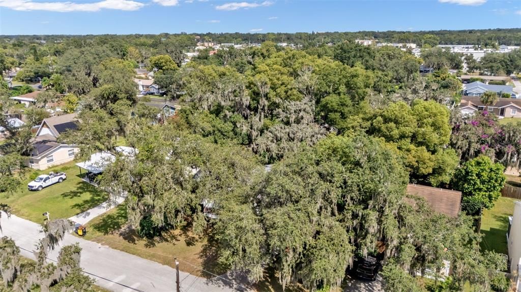 Active With Contract: $319,500 (3 beds, 2 baths, 1432 Square Feet)