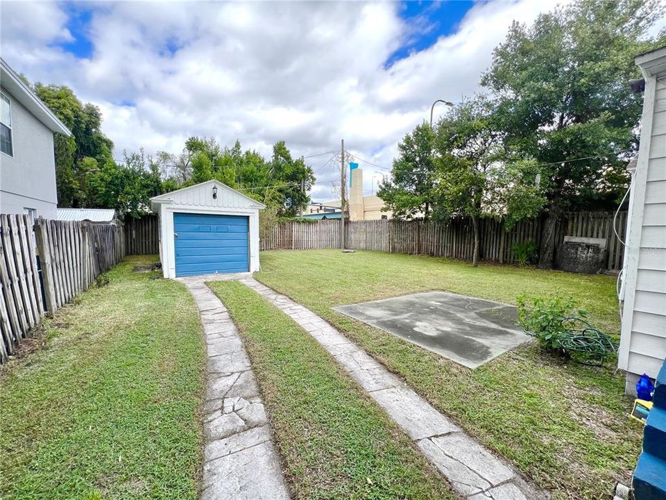 На продажу: $425,000 (3 спален, 1 ванн, 1130 Квадратных фут)