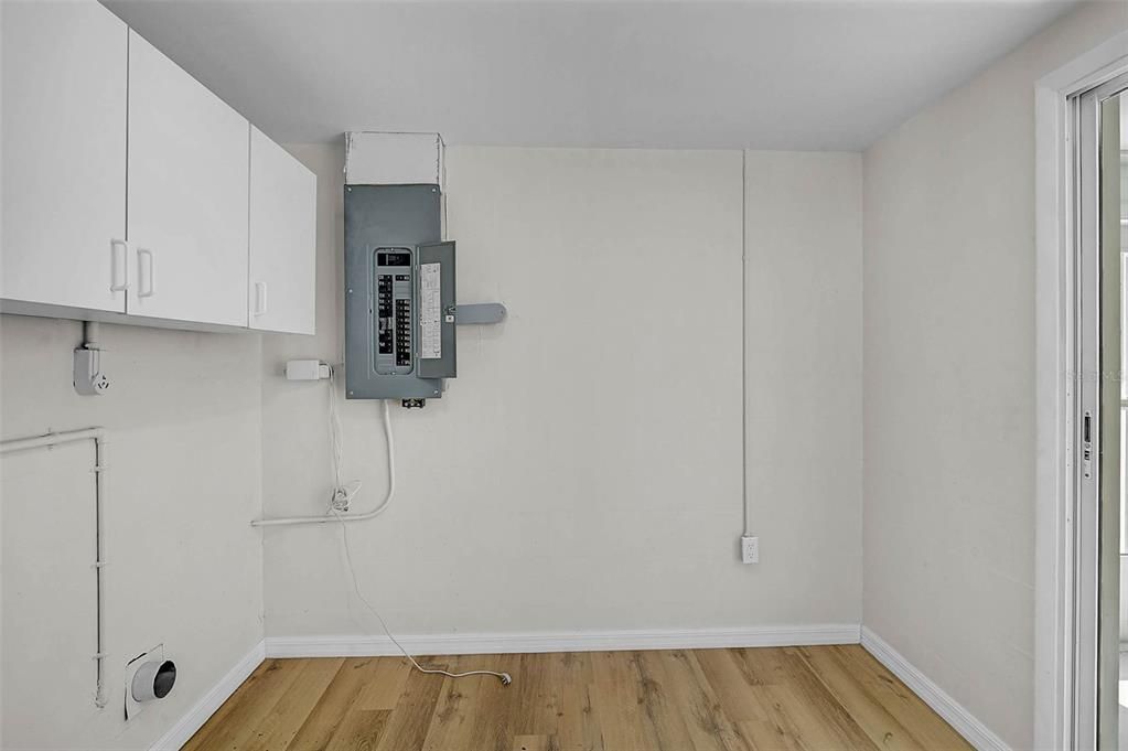 Activo con contrato: $399,000 (3 camas, 2 baños, 1269 Pies cuadrados)