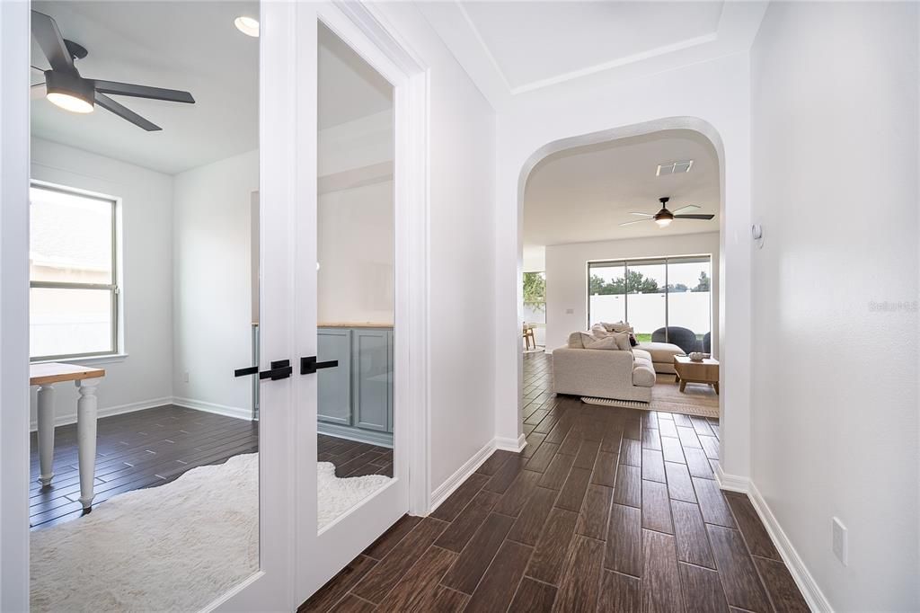 En Renta: $3,000 (4 camas, 2 baños, 2099 Pies cuadrados)