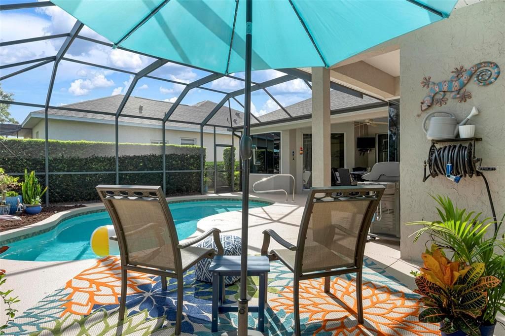 Под контрактом: $639,900 (4 спален, 3 ванн, 2401 Квадратных фут)