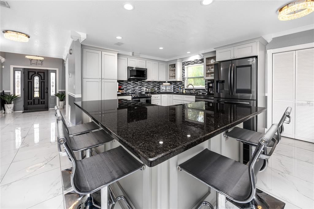 En Venta: $499,000 (4 camas, 2 baños, 2513 Pies cuadrados)