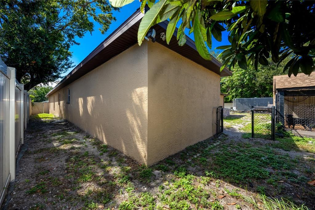 En Venta: $499,000 (4 camas, 2 baños, 2513 Pies cuadrados)