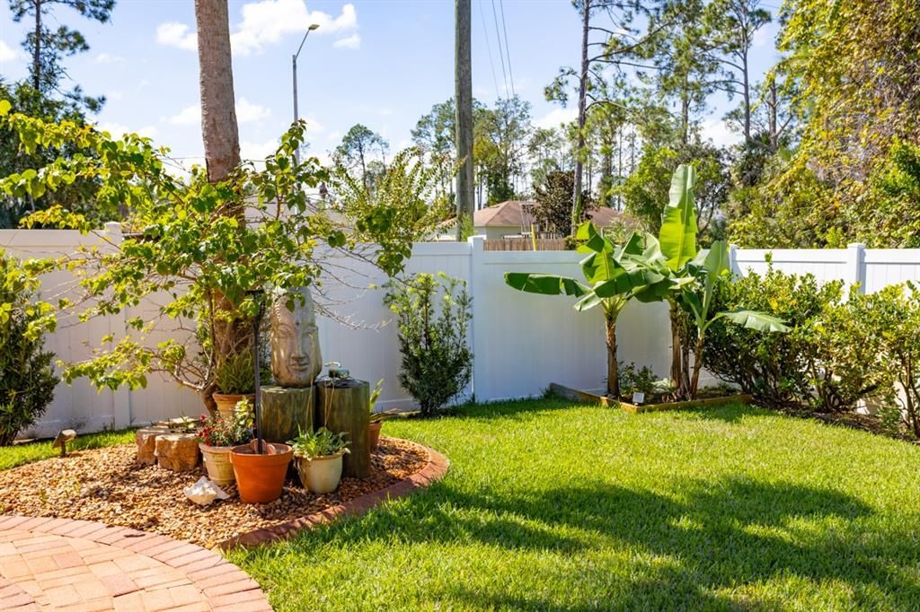 Под контрактом: $574,500 (3 спален, 3 ванн, 3380 Квадратных фут)