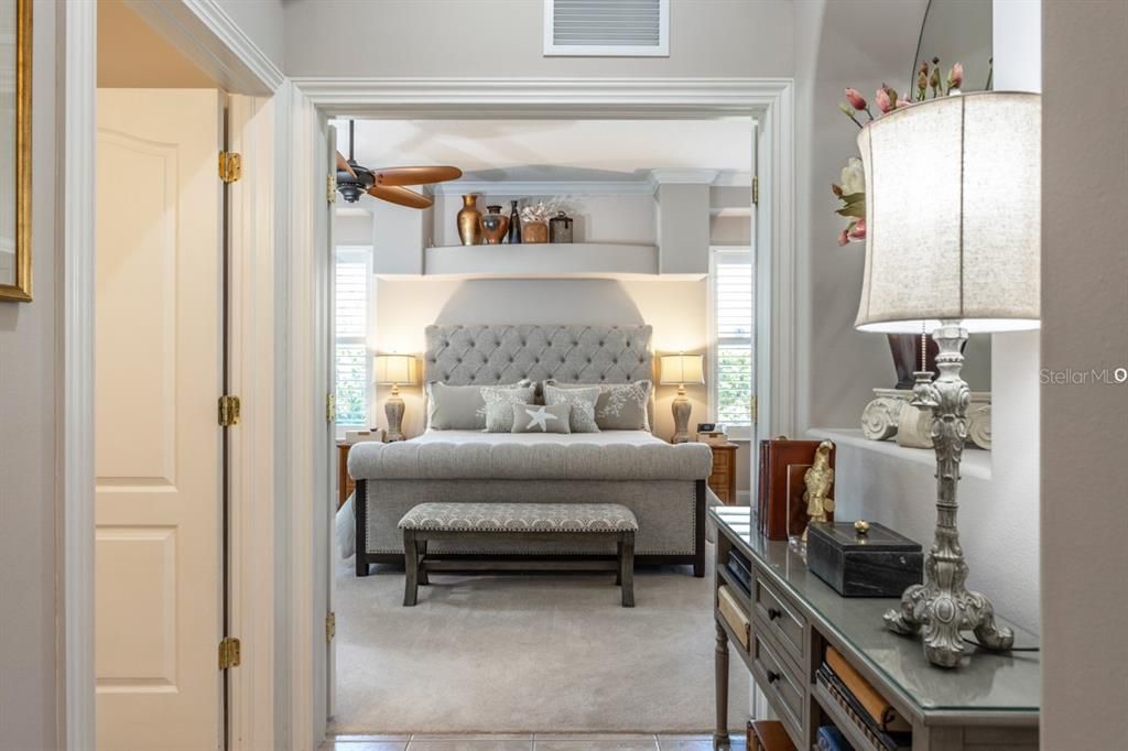 Под контрактом: $574,500 (3 спален, 3 ванн, 3380 Квадратных фут)