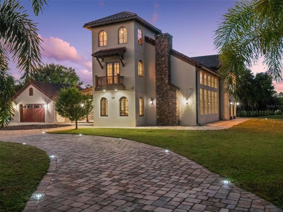 For Sale: $3,500,000 (2 beds, 2 baths, 3859 Square Feet)