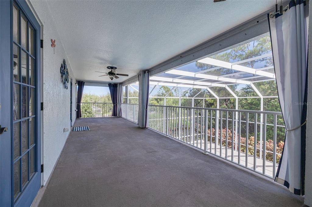 合同活跃: $584,900 (5 贝兹, 4 浴室, 3505 平方英尺)