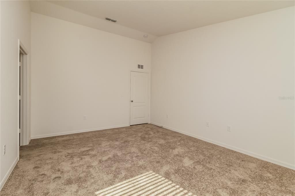 En Renta: $1,880 (3 camas, 2 baños, 1673 Pies cuadrados)