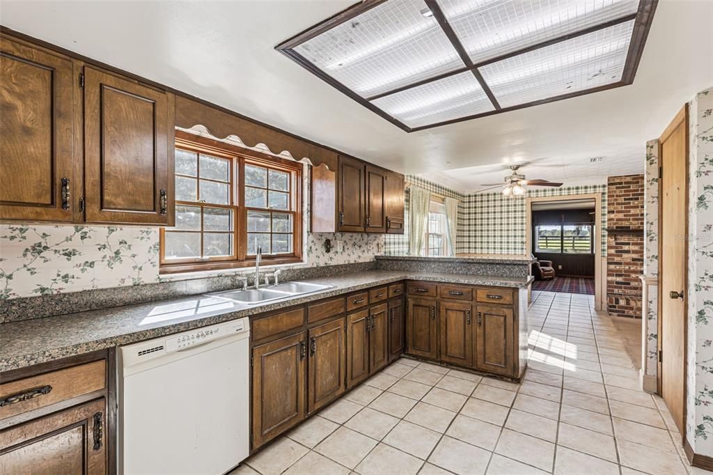 For Sale: $2,500,000 (0 beds, 0 baths, 2738 Square Feet)