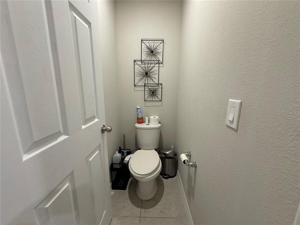 En Venta: $369,900 (3 camas, 2 baños, 1557 Pies cuadrados)