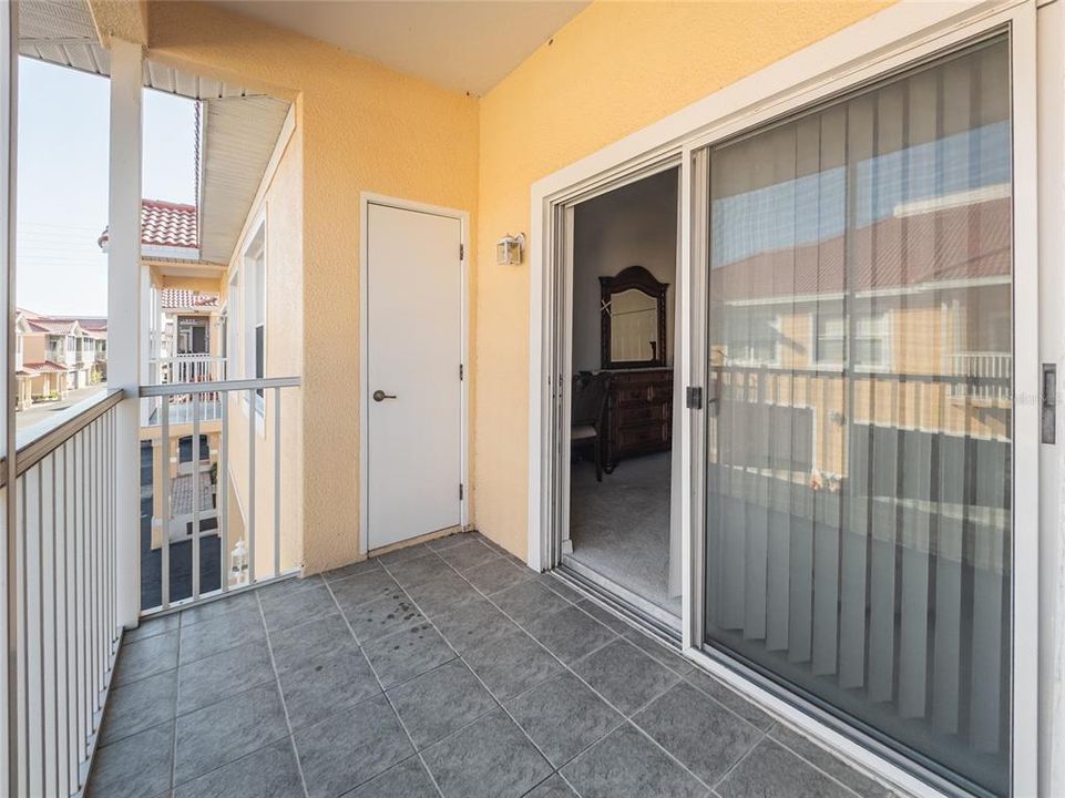 En Venta: $250,000 (2 camas, 2 baños, 1588 Pies cuadrados)