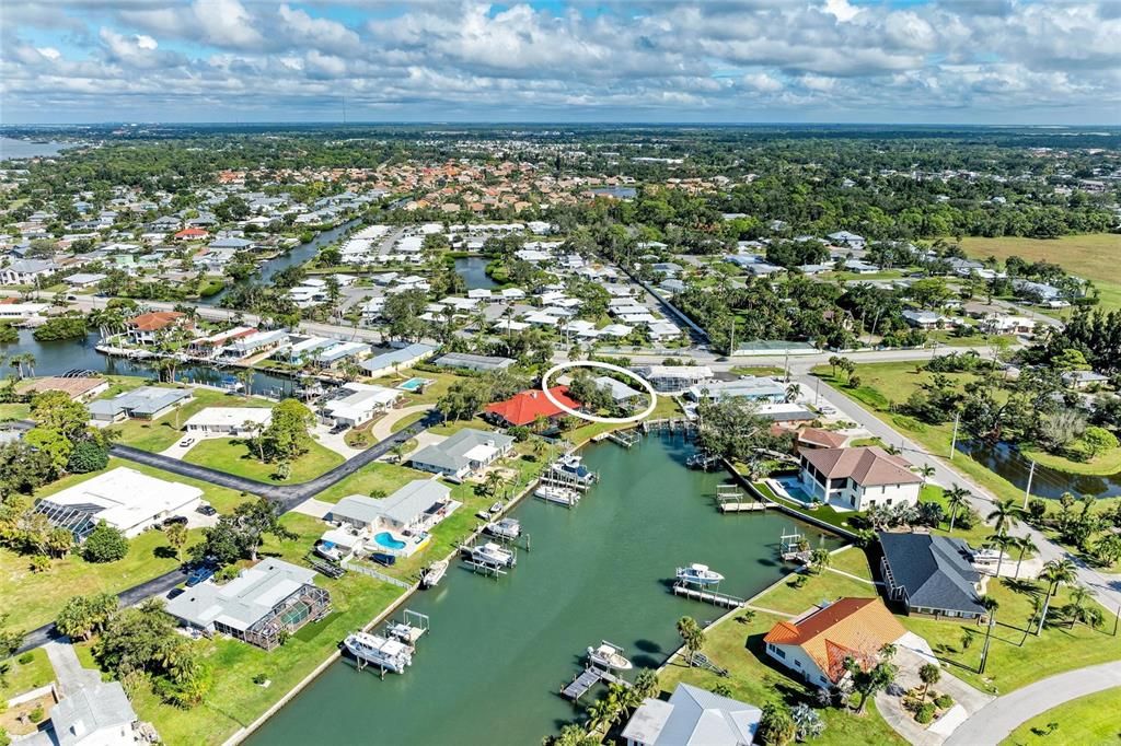 Active With Contract: $654,000 (2 beds, 1 baths, 1254 Square Feet)