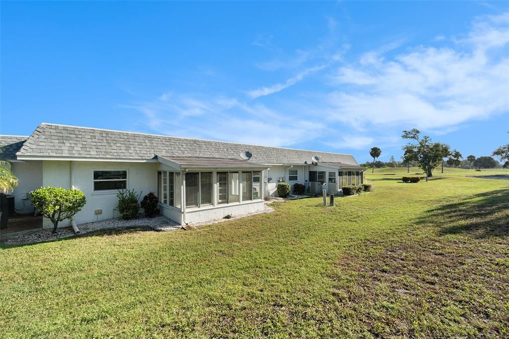 На продажу: $184,990 (2 спален, 2 ванн, 1516 Квадратных фут)