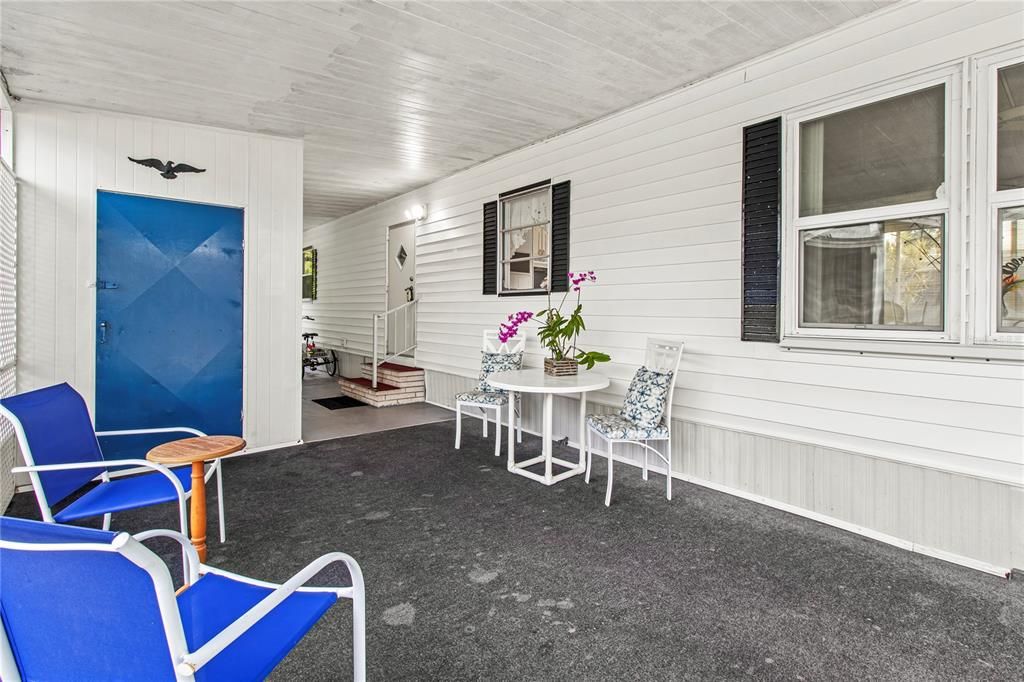 Active With Contract: $110,000 (2 beds, 1 baths, 672 Square Feet)