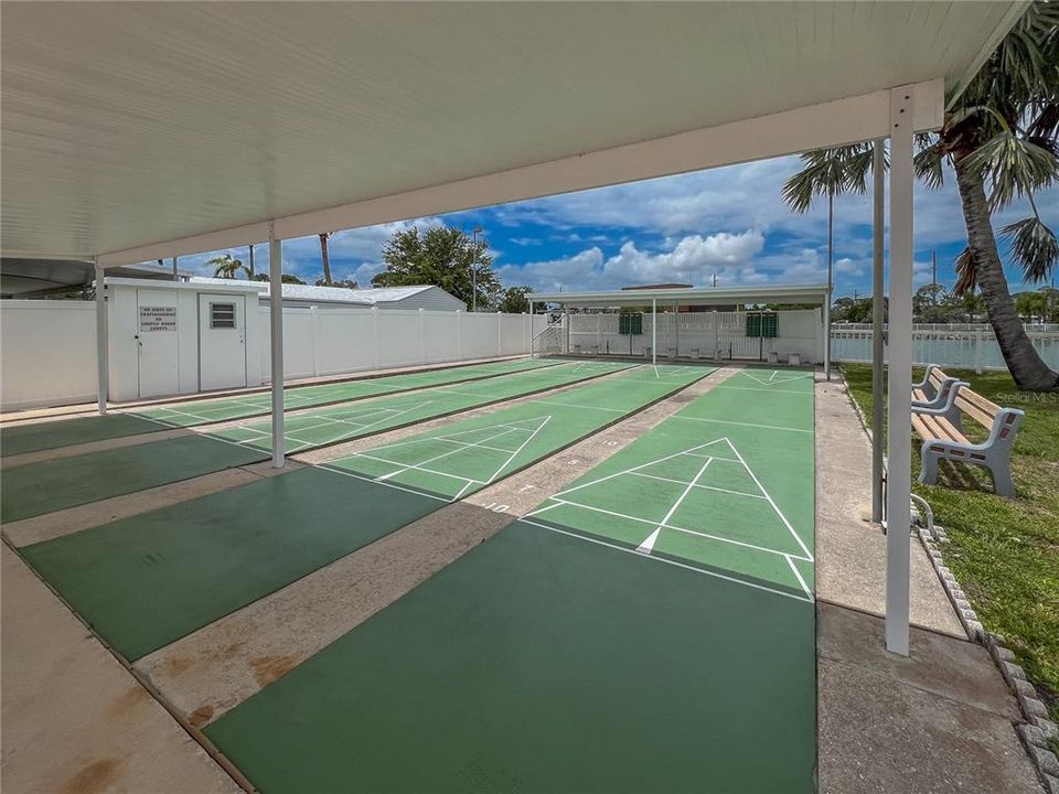 Active With Contract: $110,000 (2 beds, 1 baths, 672 Square Feet)